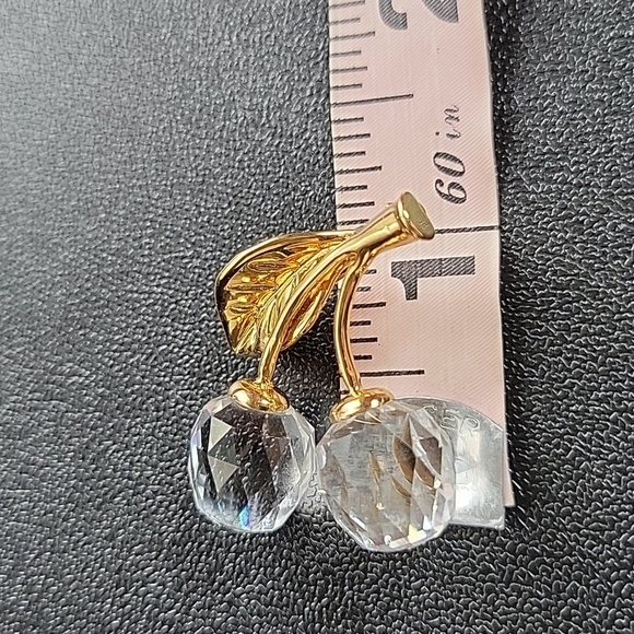 Swarovski Signed Vintage Crystal Double Cherry Brooch Pin Gold Plated - Picture 6 of 7
